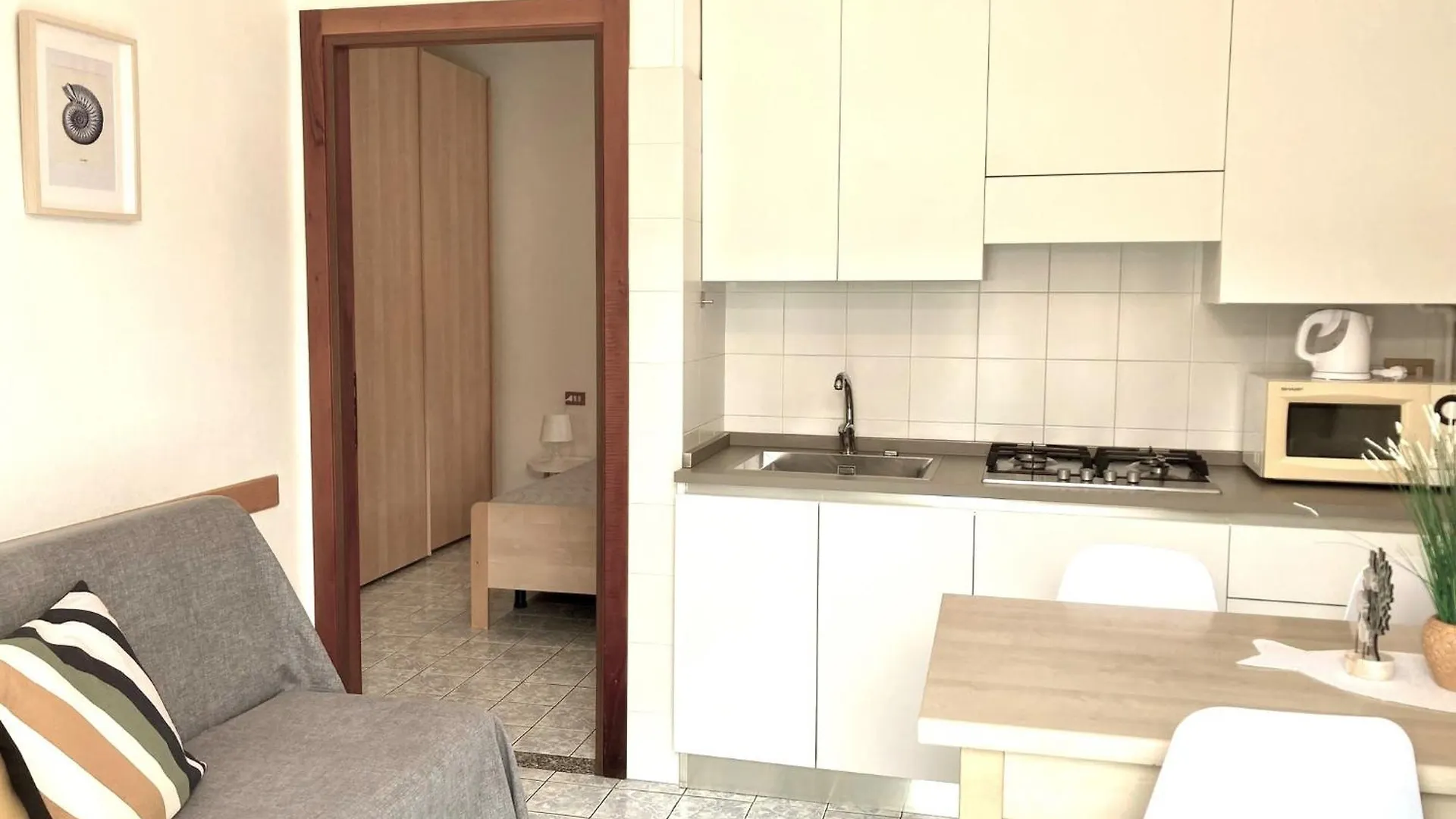 Bilocali Casa De Lazzari - Piazza Brescia - Adria Holiday Jesolo - Family Apartments
